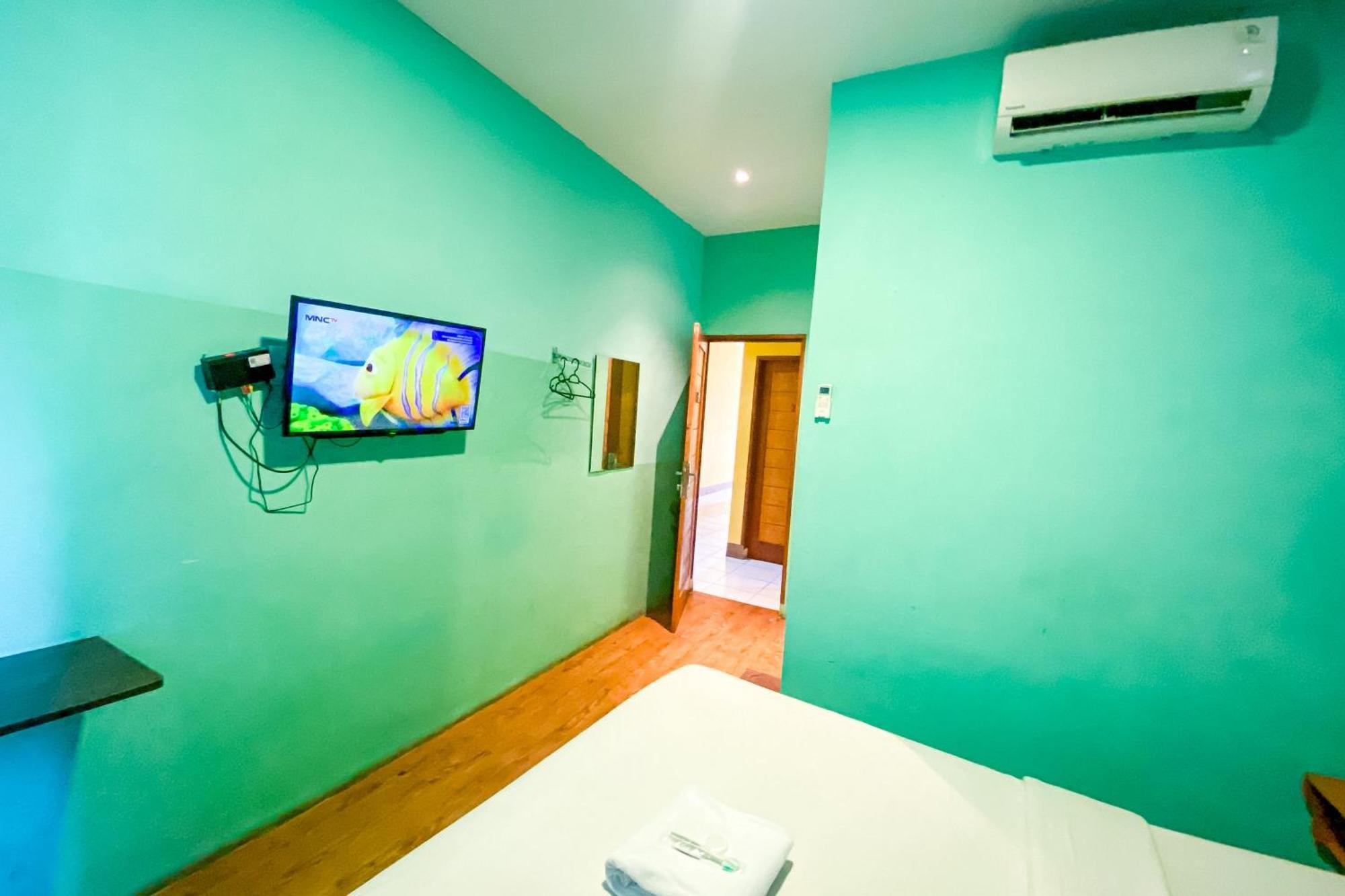 Reddoorz At Sentosa Jaya Helvetia Hotel Medan Exterior foto